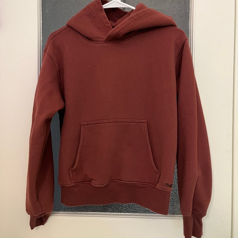 Aritzia TNA Cozy Fleece Perfect Hoodie in Dark Maroon, Size S